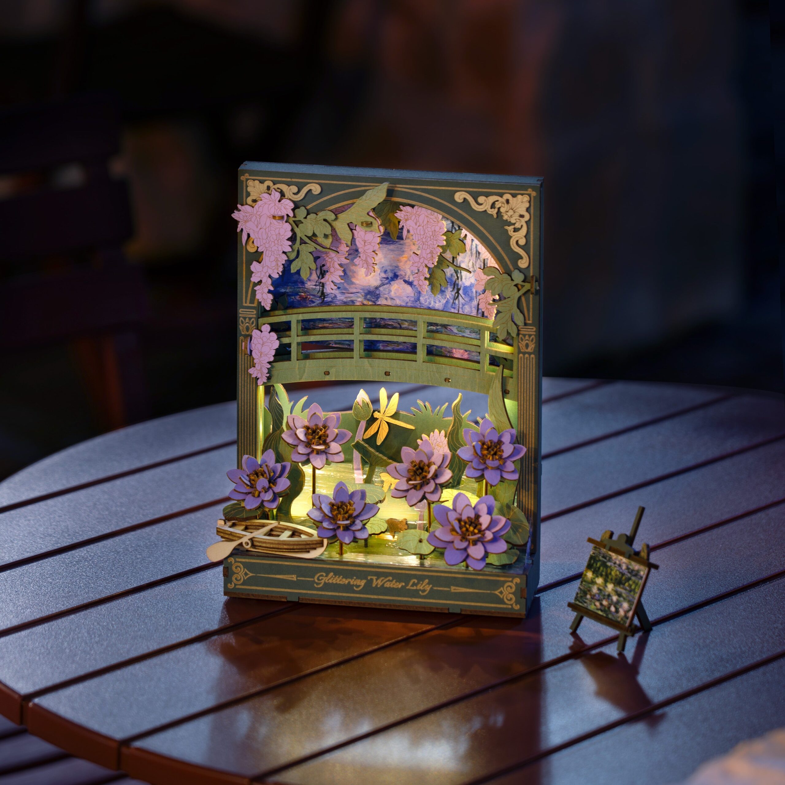 Storm Time Store | Glittering Water Lily w/ LED Lights - Image 3