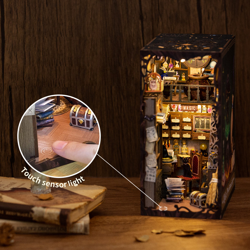 Storm Time Store | Magic Pharmacist w/ Dust Cover - Image 6