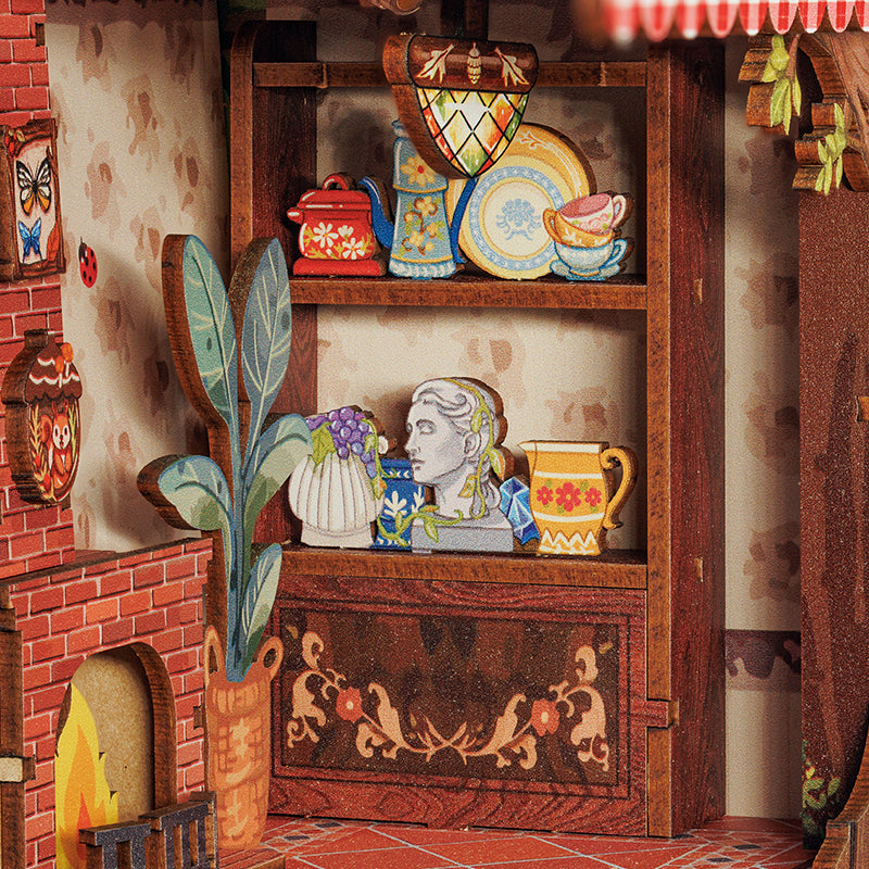 Storm Time Store | Squirrel Collector w/ Dust Cover - Image 6