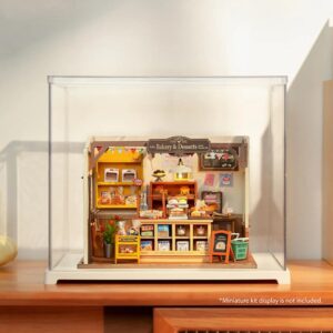 Alternative view of Storm Time Store | Plastic Display Case